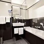 Hotel Xo 4*